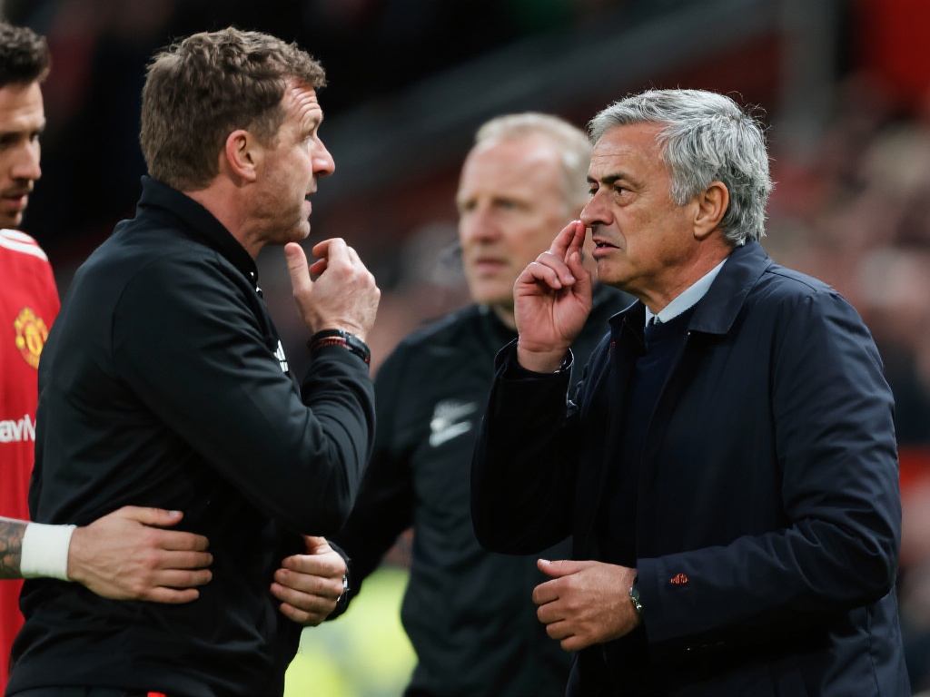 加强对球员 加强对球员